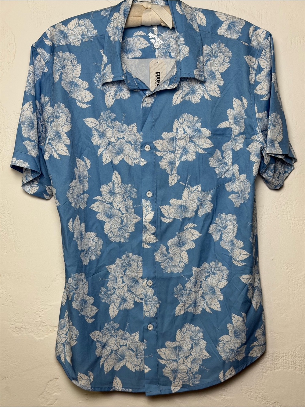 Casual Blue Floral Short-Sleeve Button-Down Shirt -Medium - Picture 3 of 16